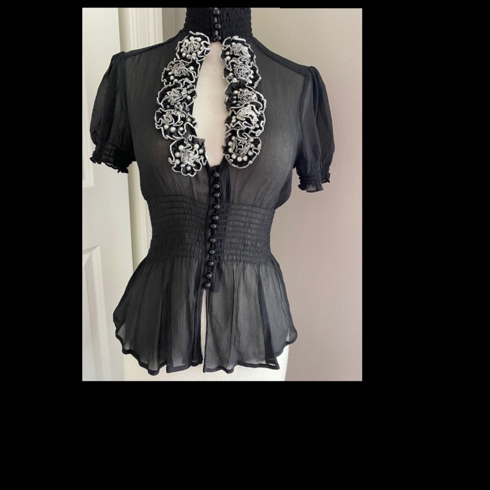 BCBG top